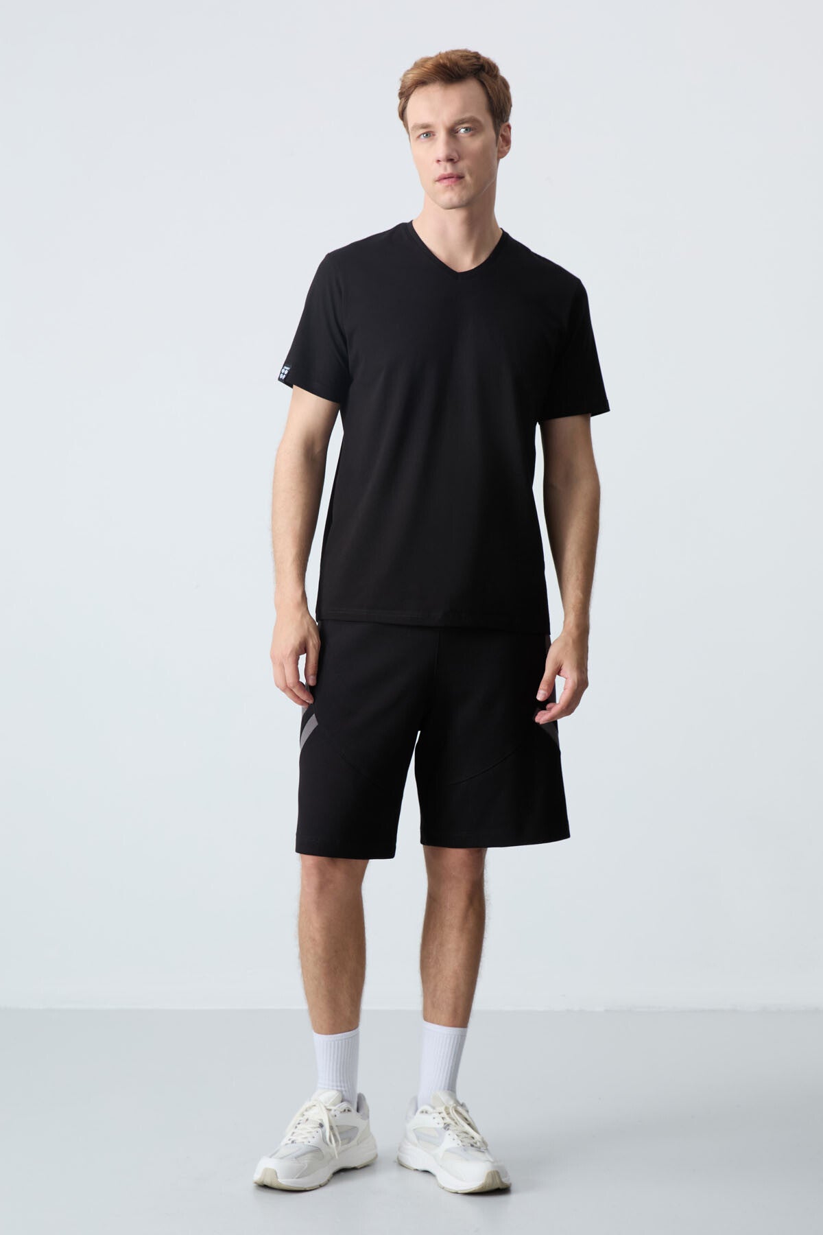 Black Cotton Thick Soft Textured Standard Fit Basic Men's Shorts - 81281