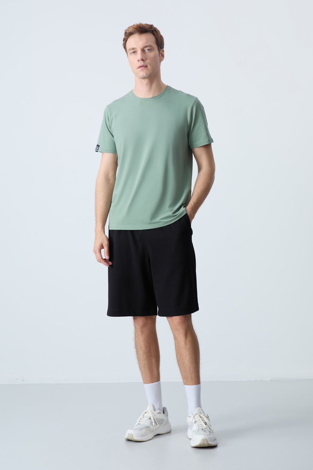 Black Cotton Thick Soft Textured Standard Fit Basic Men's Shorts - 81275