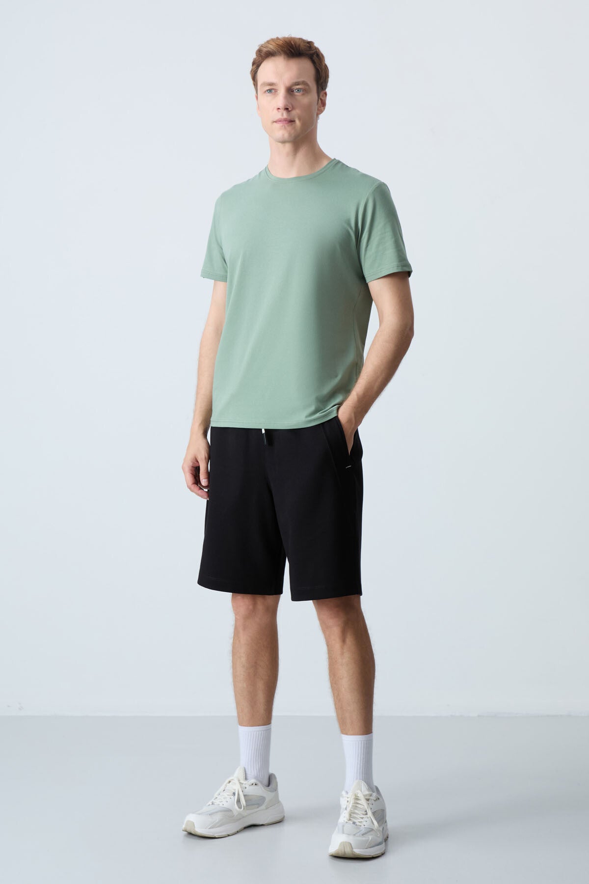Black Cotton Thick Soft Textured Standard Fit Basic Men's Shorts - 81278