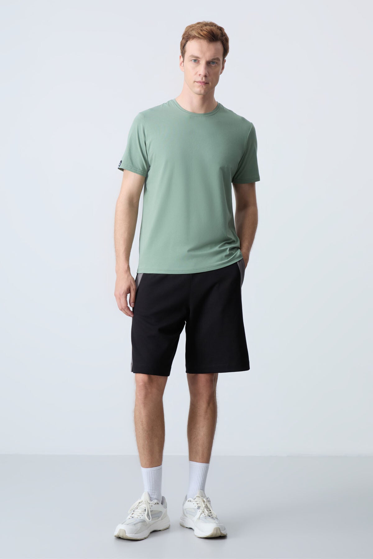 Black Cotton Thick Soft Textured Standard Fit Basic Men's Shorts - 81280