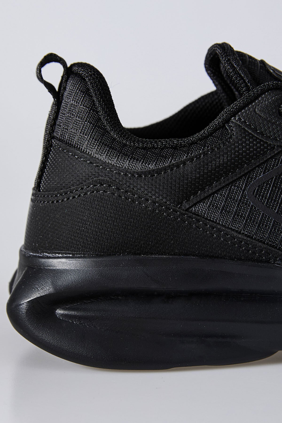Black High-Top Laced Mesh Breathable Men's Sneakers -89128