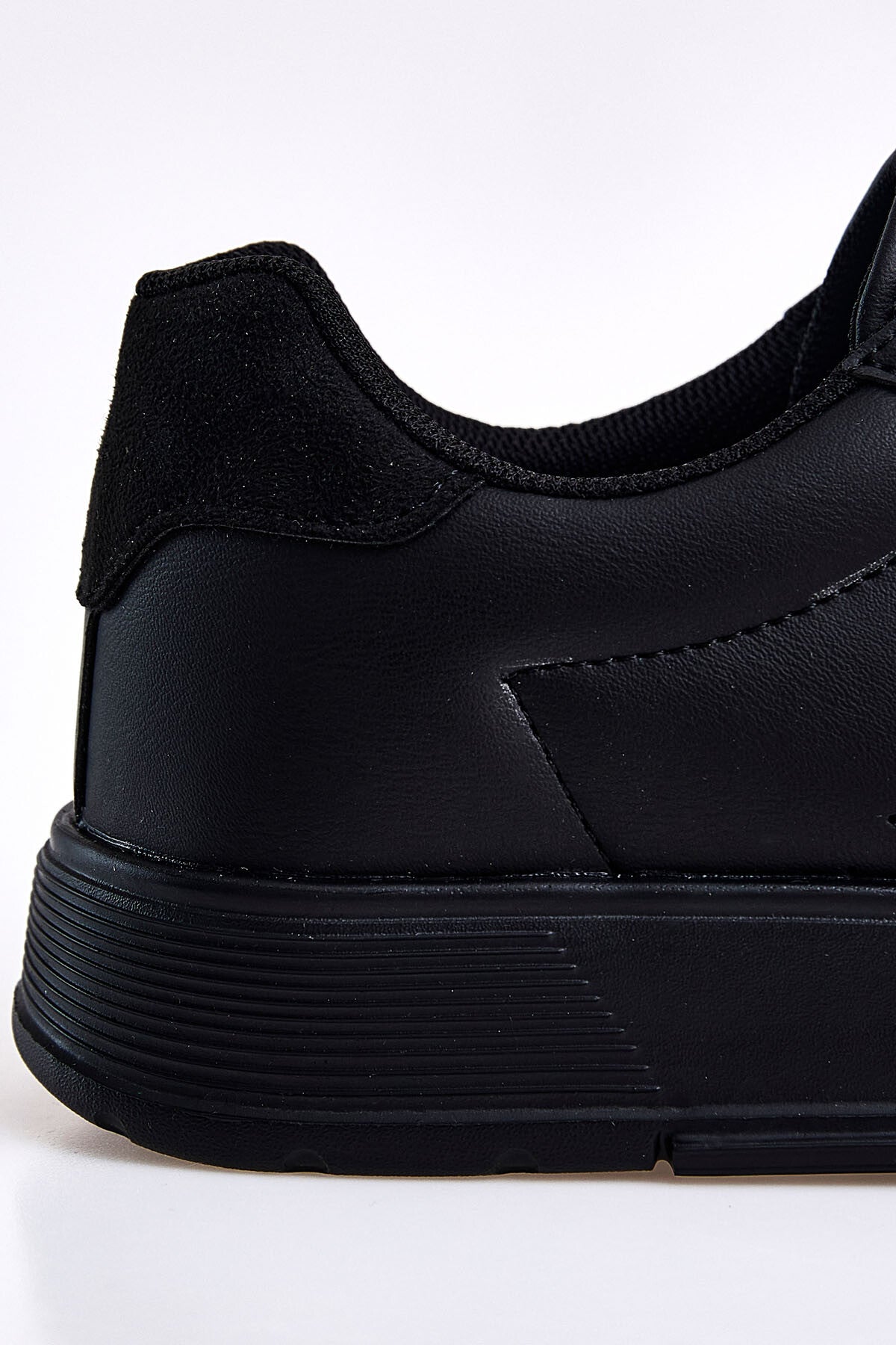 Black Laced High Sole PU Leather Men's Sports Shoes - 89132