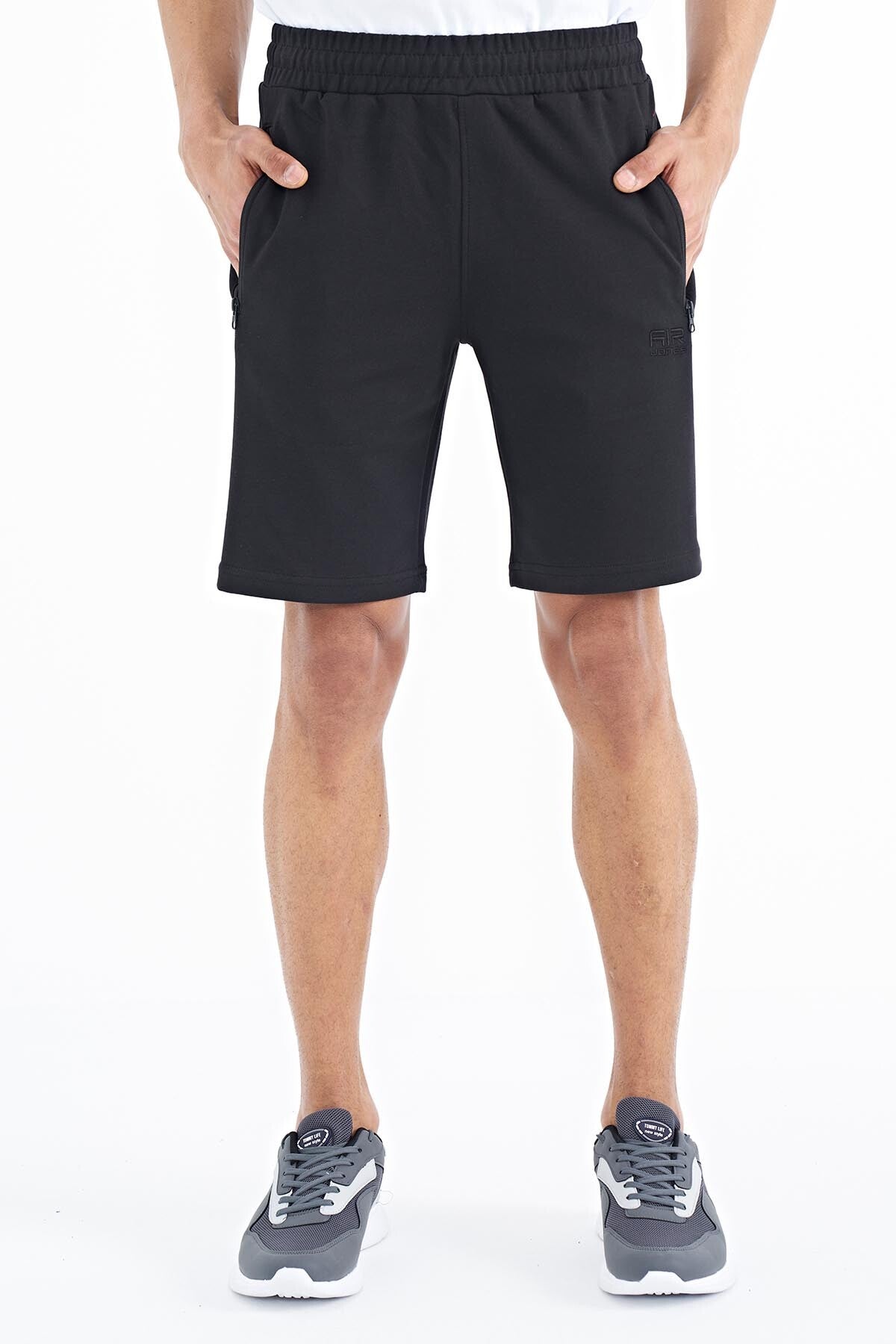 Ryan Black Striped Standard Fit Men's Shorts - 81239