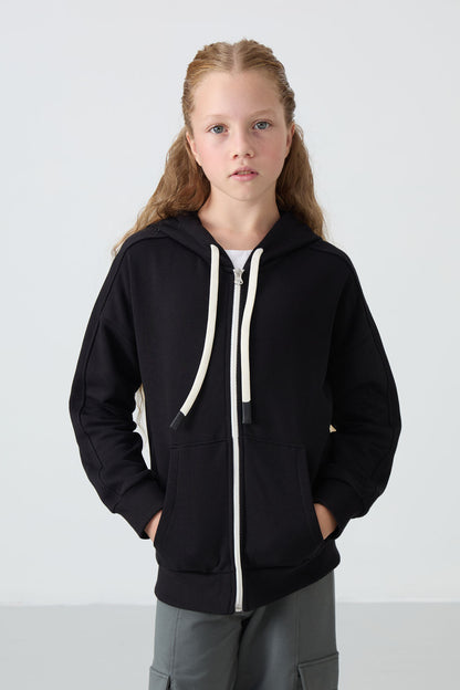 Black Cotton Fleece-Lined Soft Textured Standard Fit Embroidered Girls' Sweatshirt - 75149