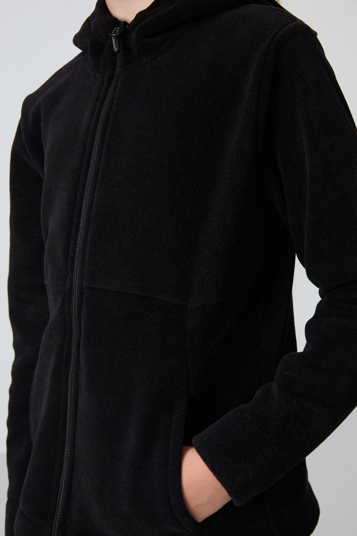 Black Thick Soft Textured Standard Fit Embroidered Fleece Girls' Sweatshirt - 75152