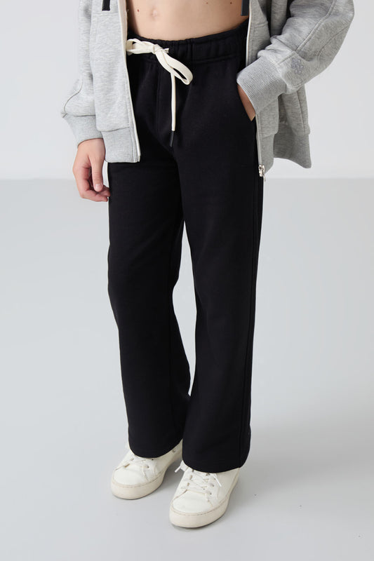 Black Cotton Lined Fleece Soft Textured Standard Fit Embroidered Girls' Tracksuit Bottom - 75146