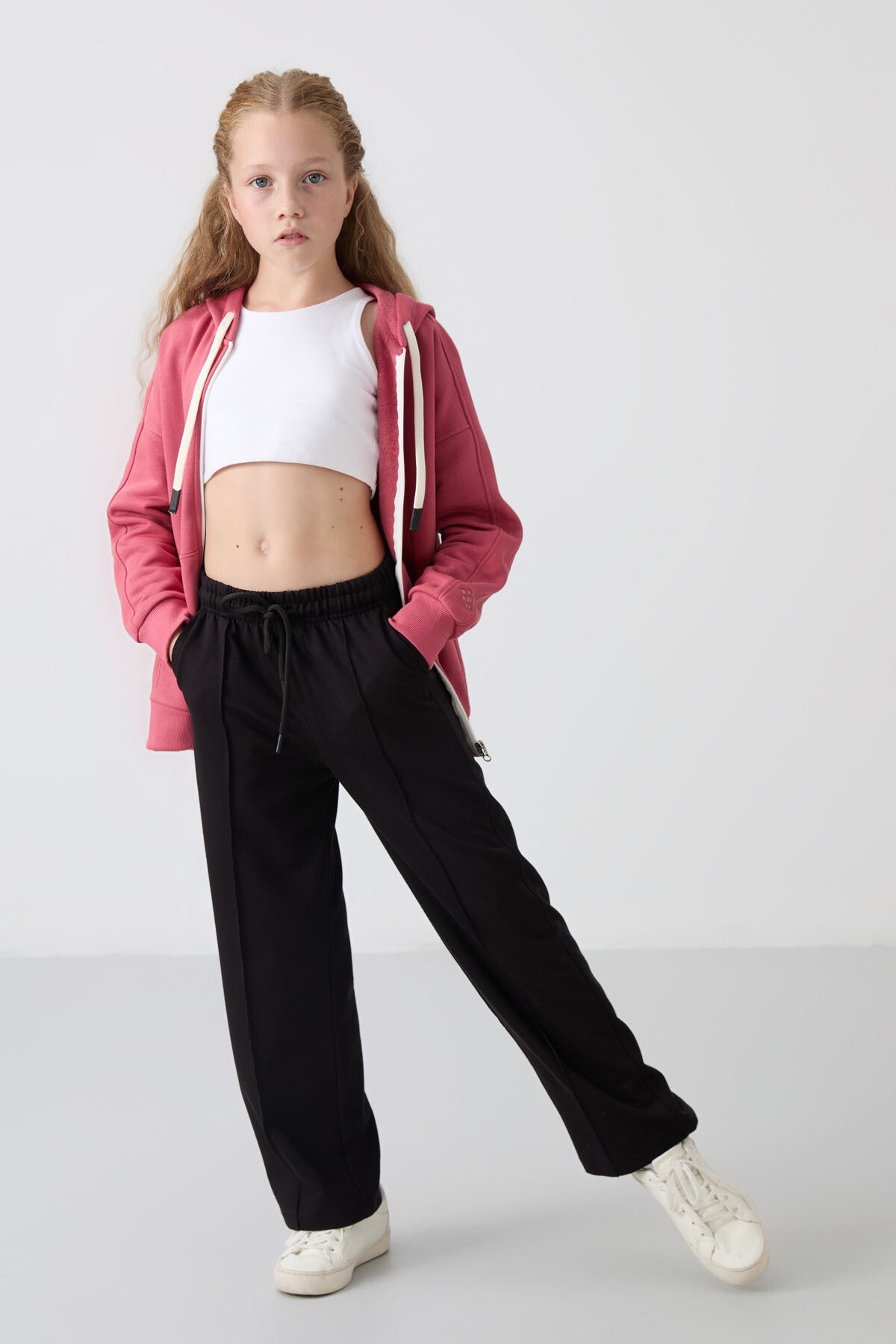 Black Striped Front Seam Detailed Wide Leg Girls' Tracksuit Bottom -75144