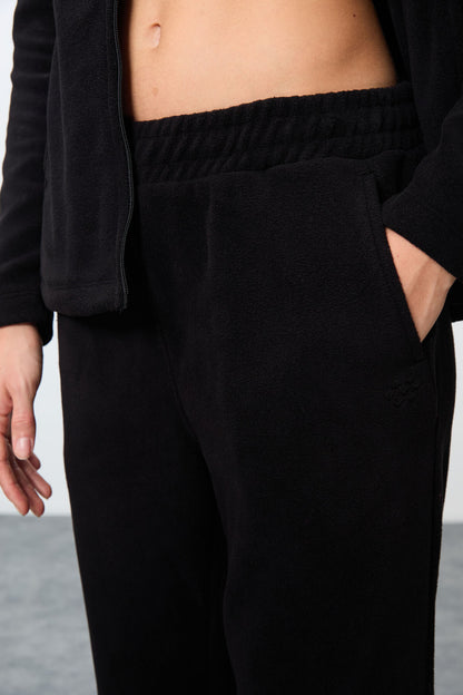 Black Thick Soft Textured Stand Collar Oversize Embroidered Fleece Women's Tracksuit Set -95339