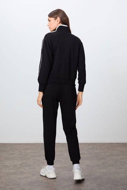 Black Compact Cotton Thick Smooth Textured Stand Collar Oversize Fit Women's Tracksuit Set - 95340