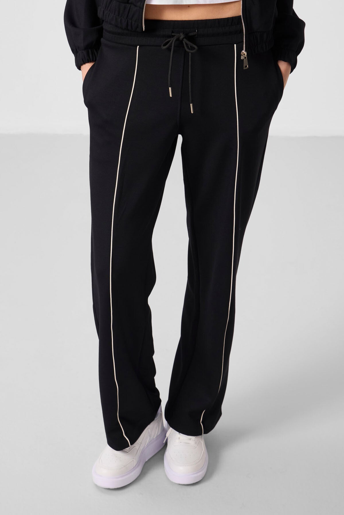 Black Soft Textured High Collar Oversize Elastane Women's Tracksuit Set - 95349