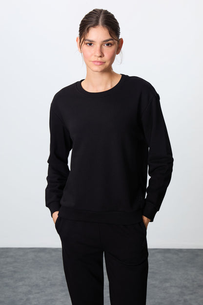 Black Compact Cotton Thick Smooth Textured O Collar Oversize Fit Women's Tracksuit Set - 95341