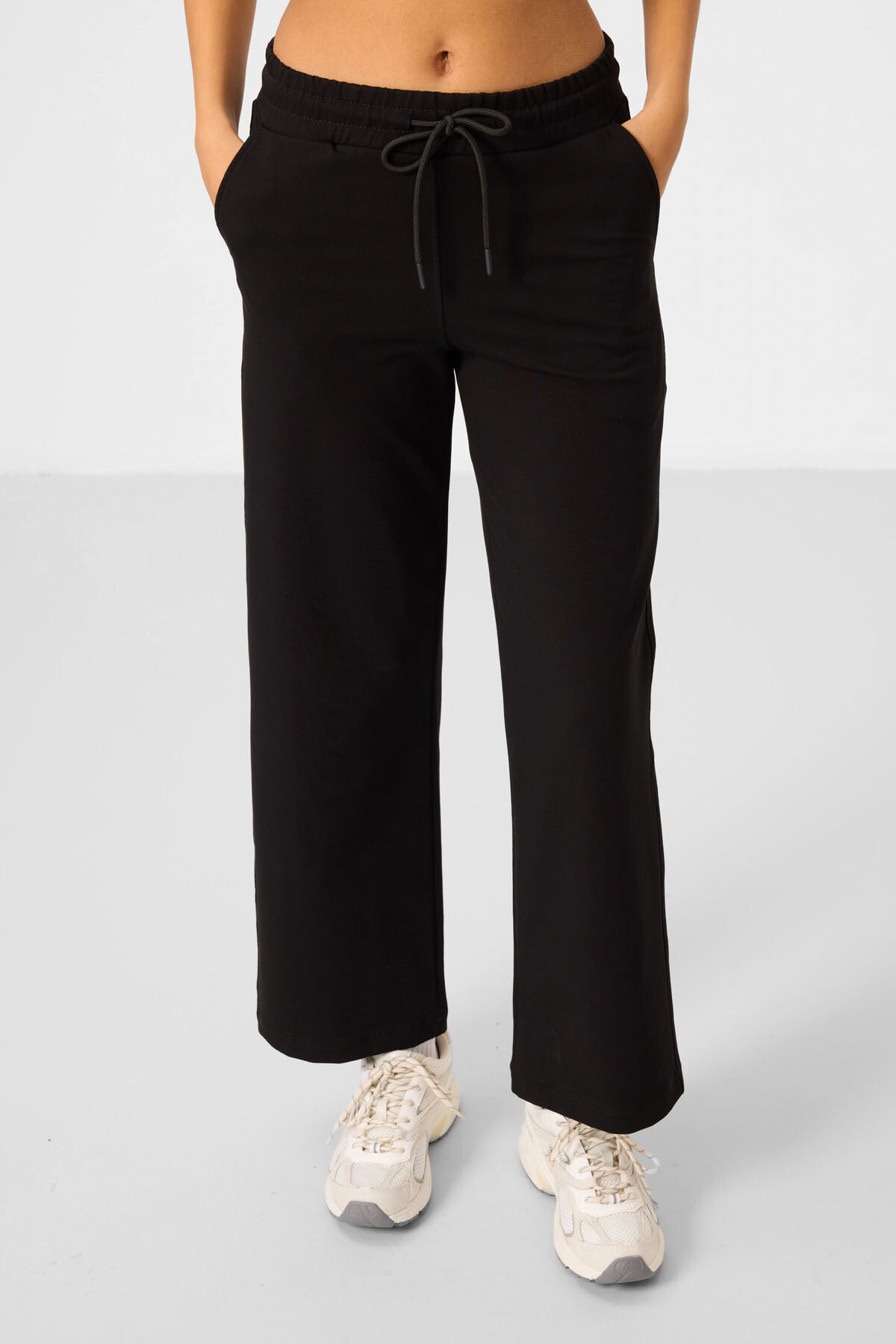 Black High Neck Zippered Cotton Women's Tracksuit Tunic Set - 95346