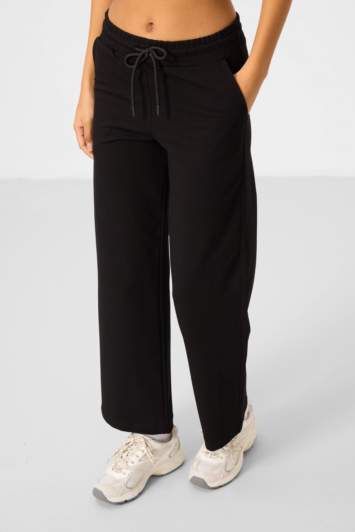 Black High Neck Zippered Cotton Women's Tracksuit Tunic Set - 95346