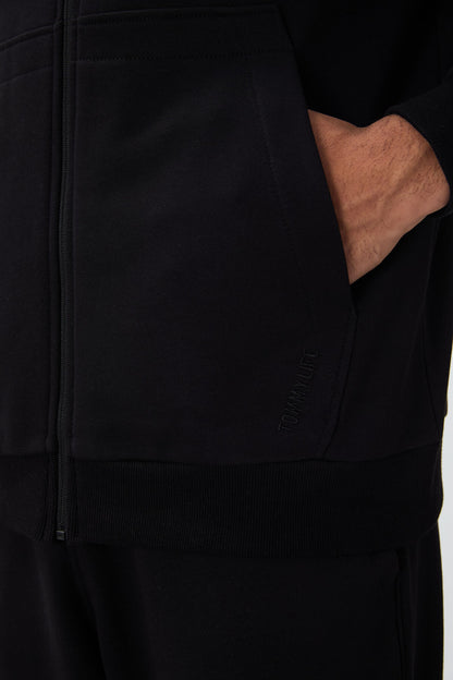 Black Compact Cotton Thick Smooth Textured Hooded Comfort Fit Men's Tracksuit Set - 85262
