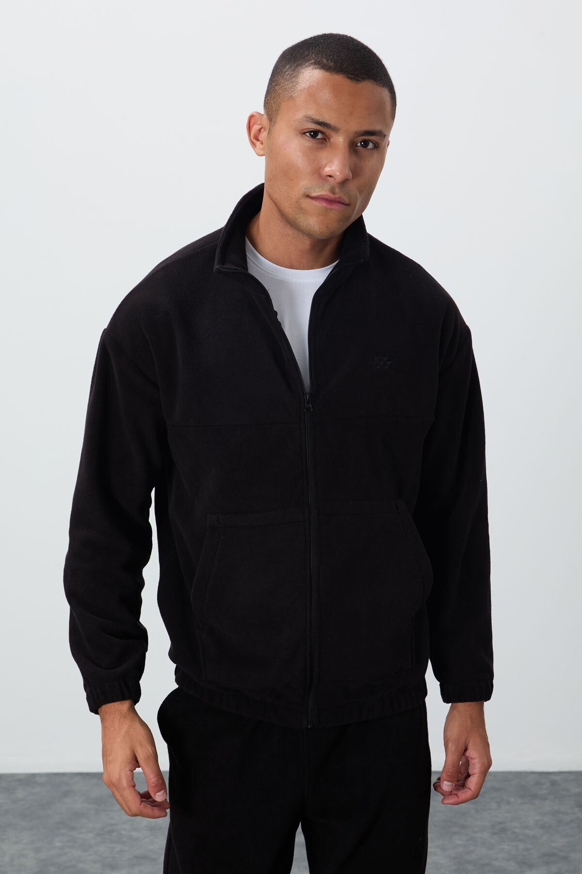 Black Thick Soft Textured Comfort Fit Embroidered Men's Tracksuit Set - 85269