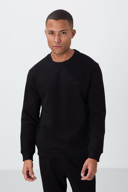 Black Cotton Thick Fleece-Lined Soft Textured Comfort Fit Embroidered Men's Tracksuit Set -85265