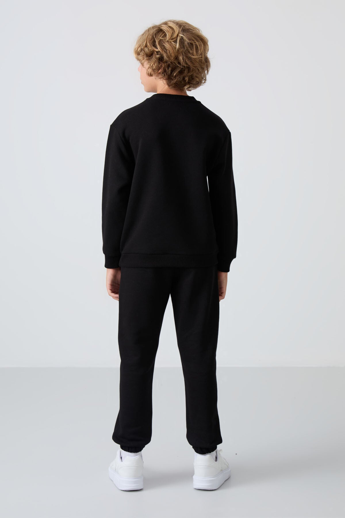 Black Cotton Thick Fleece-Lined Soft Textured Standard Fit Printed Boys' Tracksuit Set - 11257