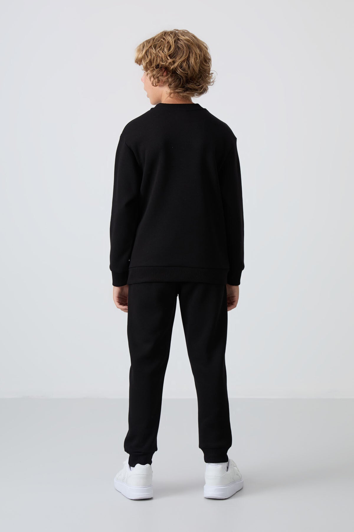 Black Cotton Thick Fleece-Lined Soft Textured Standard Fit Printed Boys' Tracksuit Set - 11253