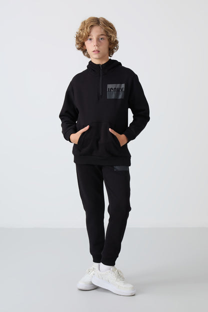 Black Cotton Thick Fleece-Lined Soft Textured Standard Fit Printed Boys' Tracksuit Set - 11246