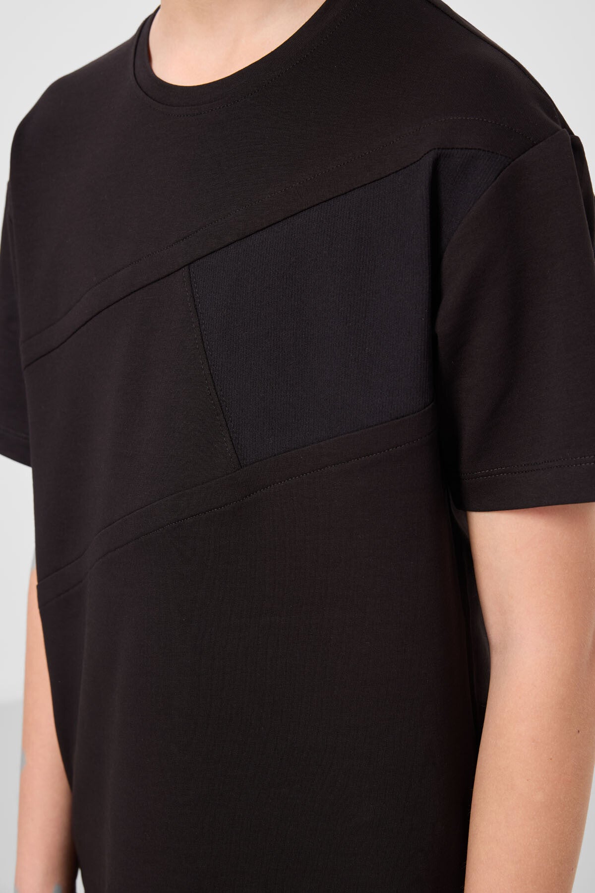 Black cotton oversized fit woven lightweight elastic Chino shorts set - 11275
