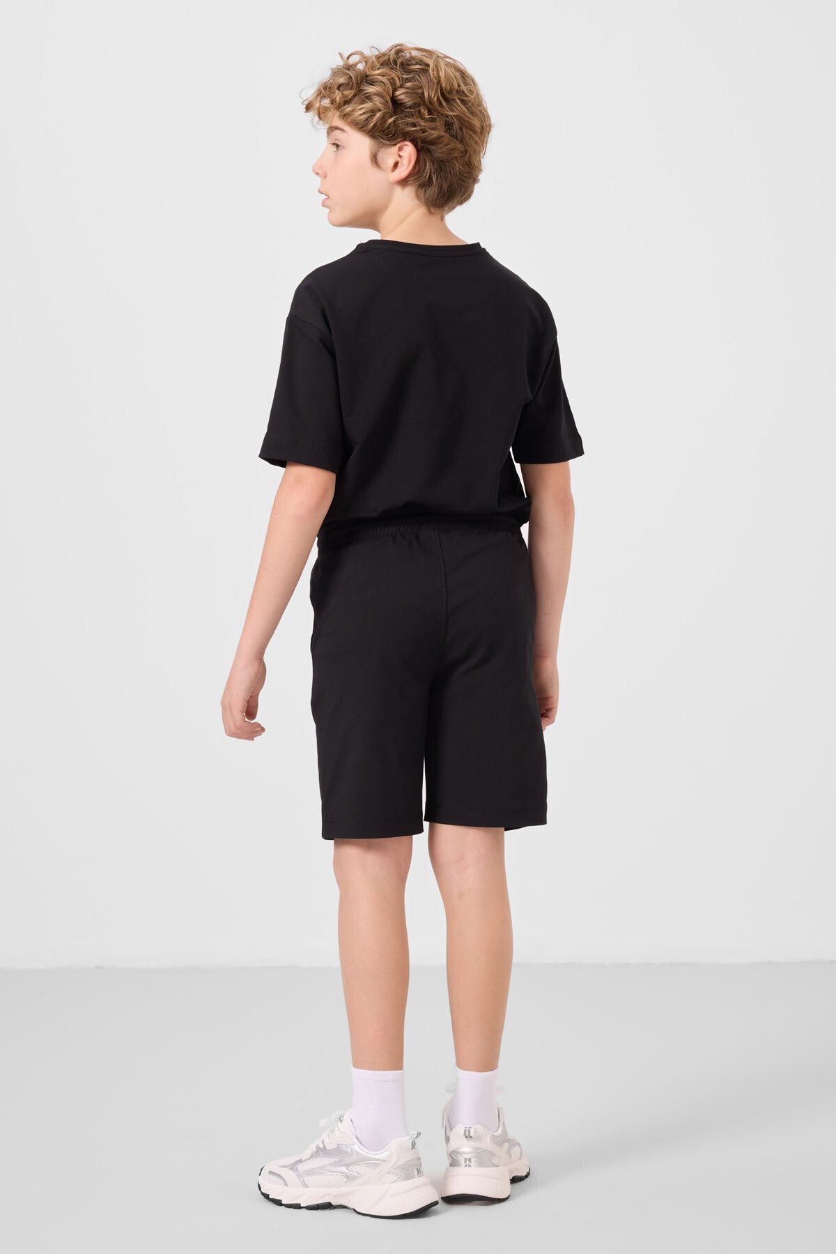 Black cotton oversized fit woven lightweight elastic Chino shorts set - 11277