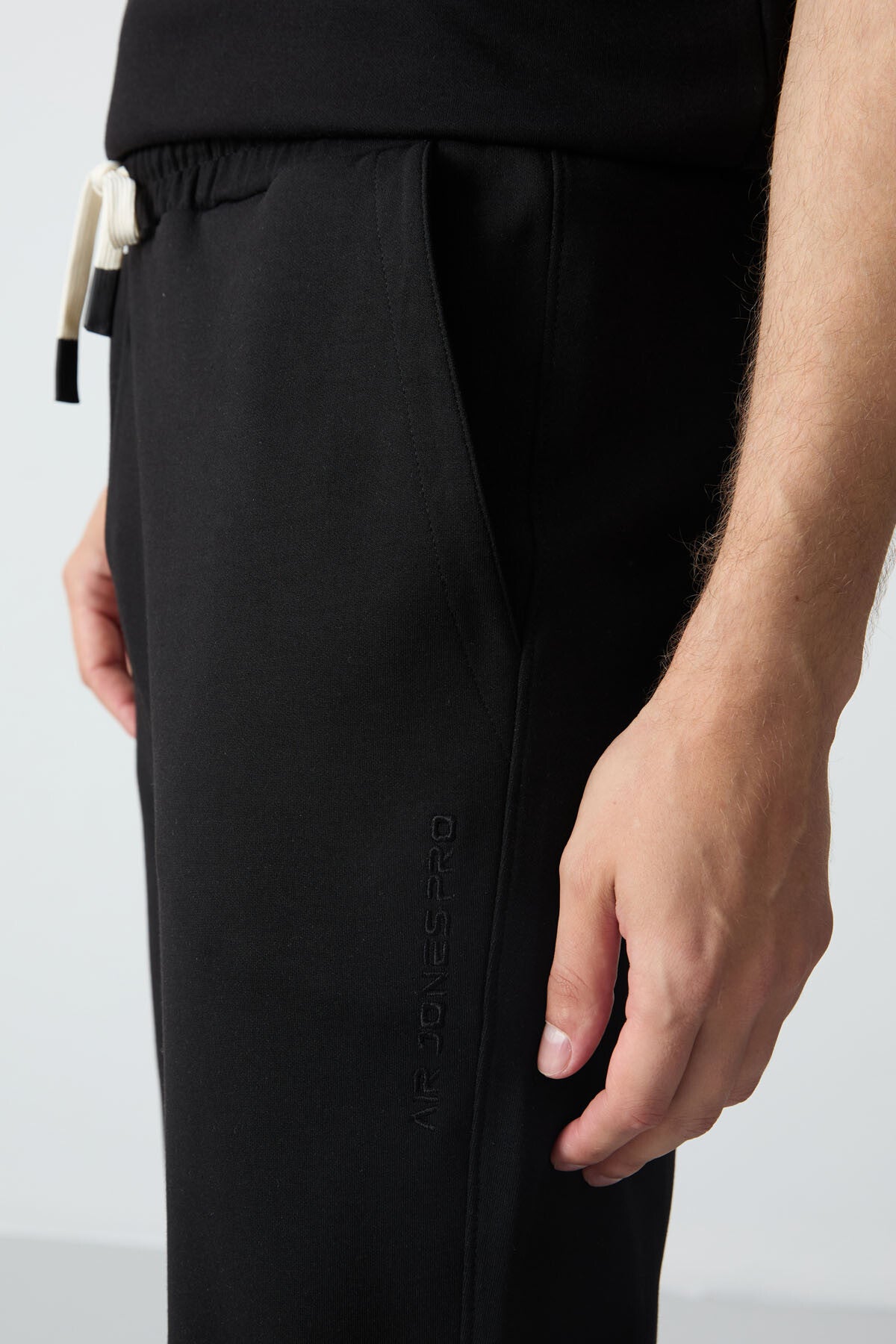 Black Cotton Thick Soft Textured Oversize Fit Basic Men's Tracksuit Set - 85261