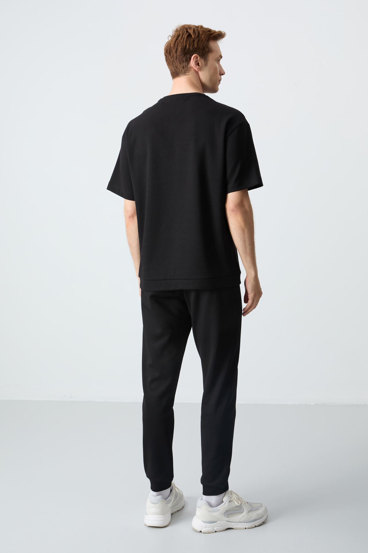 Black Cotton Thick Soft Textured Oversize Fit Basic Men's Tracksuit Set - 85261