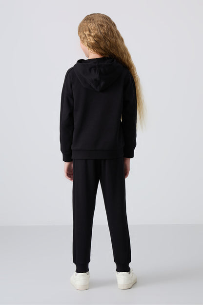 Black Cotton Fleece-Lined Soft Textured Standard Fit Embroidered Girls' Tracksuit Set - 75148
