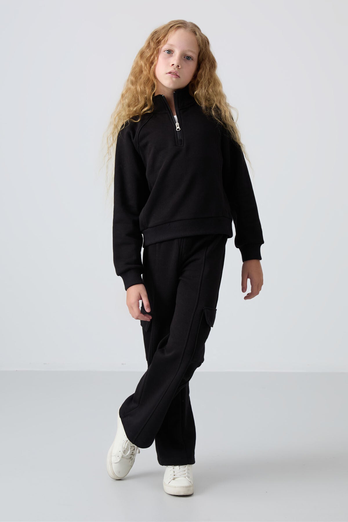 Black Cotton Fleece-Lined Soft Textured Standard Fit Embroidered Girl's Tracksuit Set - 75159