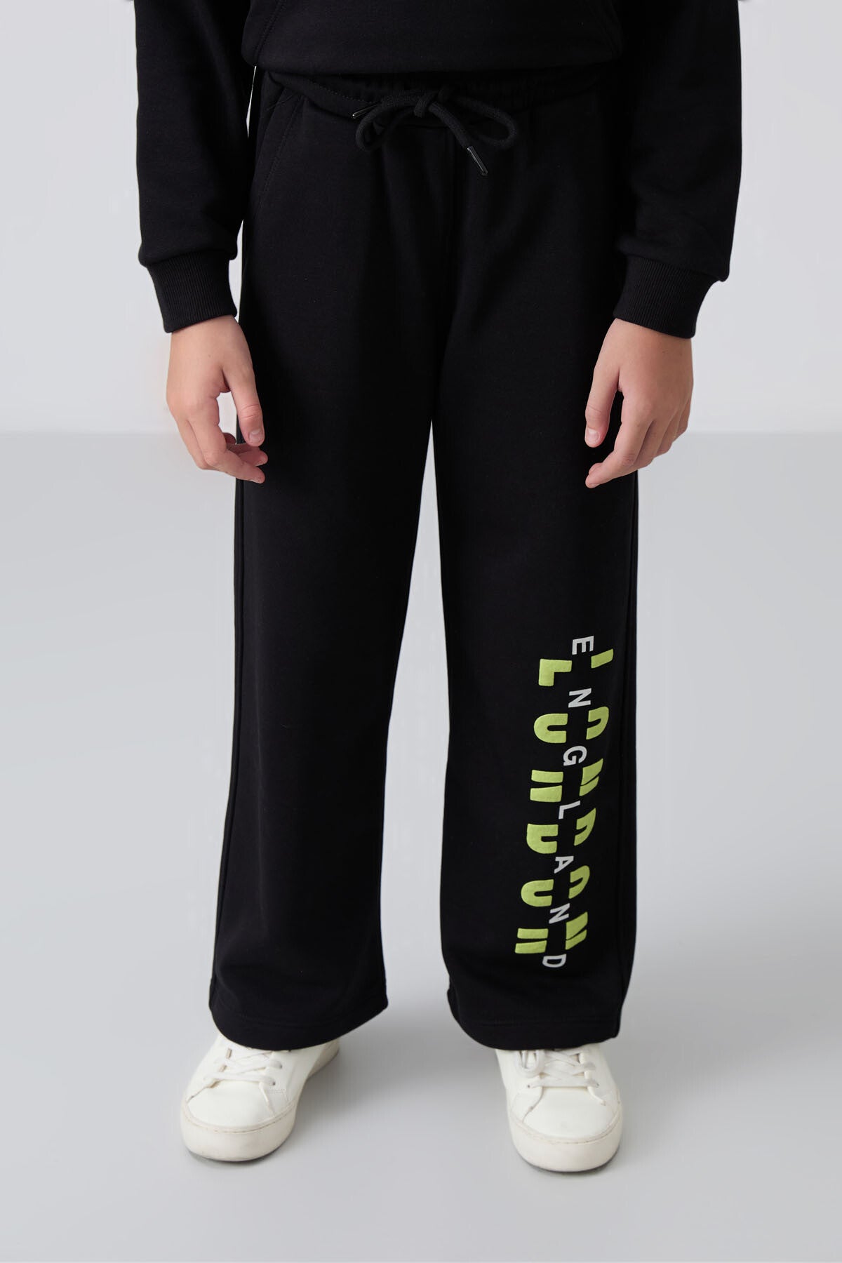 Black Cotton Fleece-Lined Soft Textured Oversize Printed Girls' Tracksuit Set - 75147