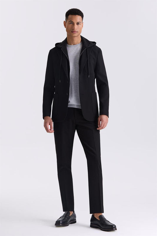 Black Slim Fit Single Collar Sports Suit With A Hood