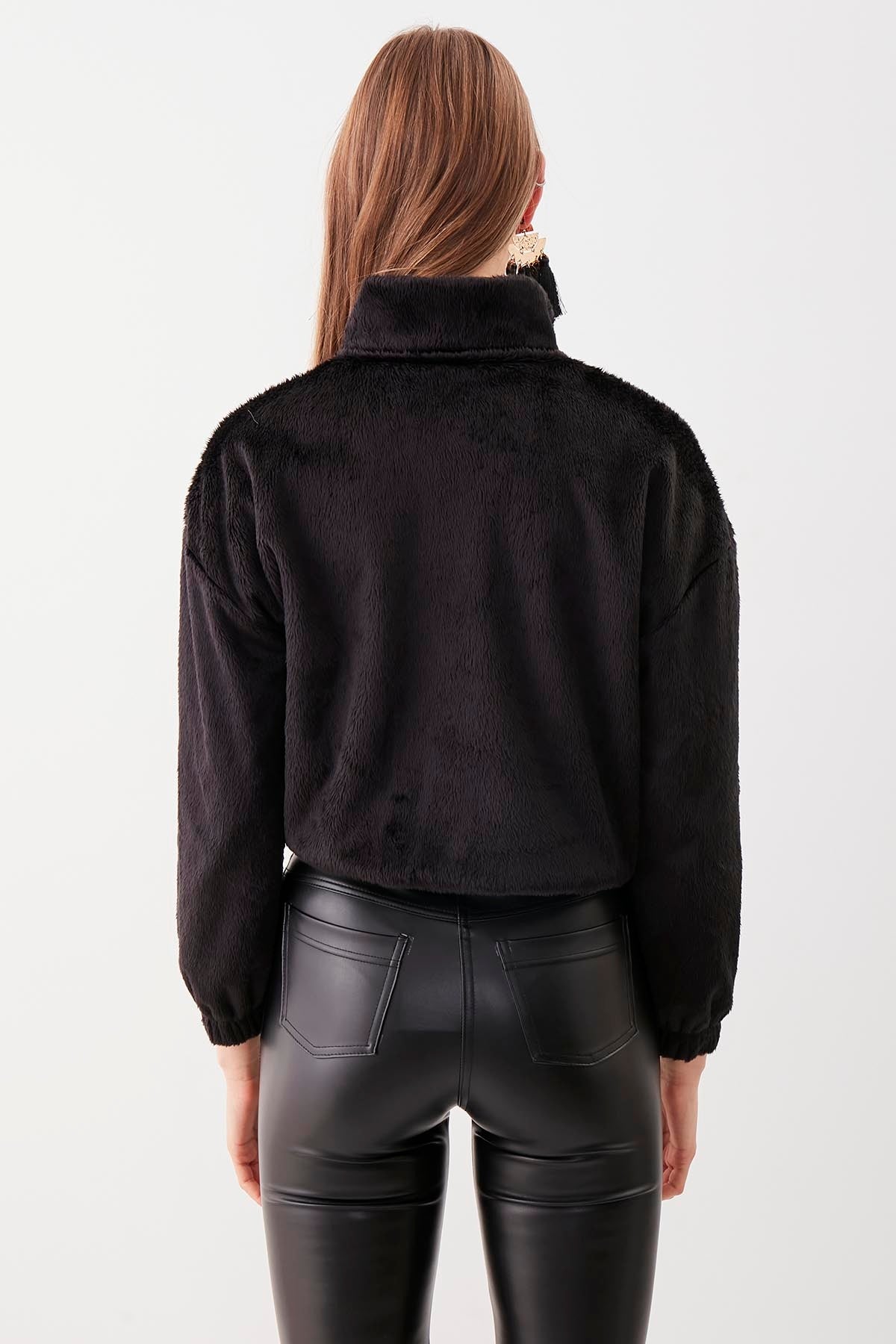 PELUSH SWEAT WITH ZIPPER