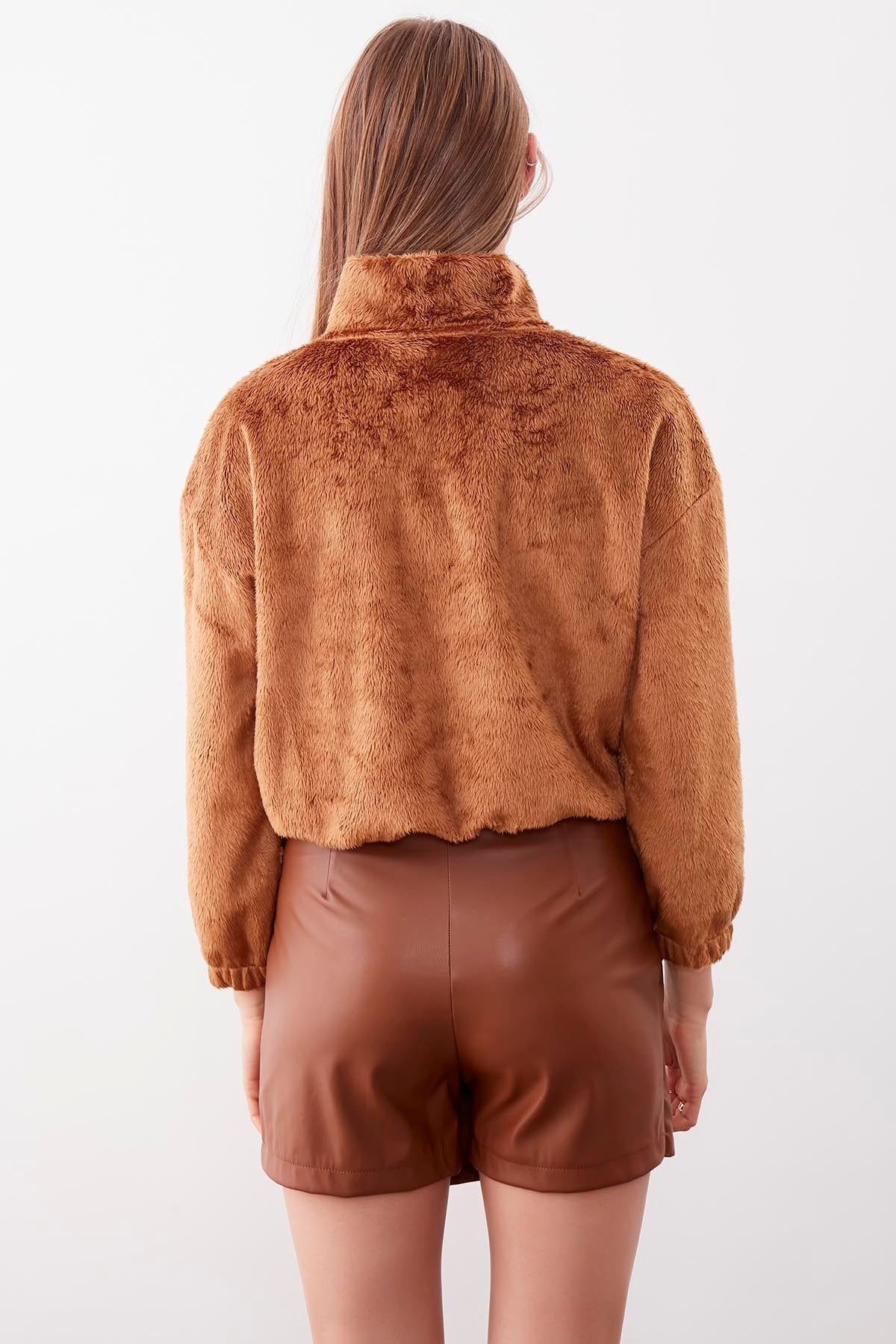 PELUSH SWEAT WITH ZIPPER