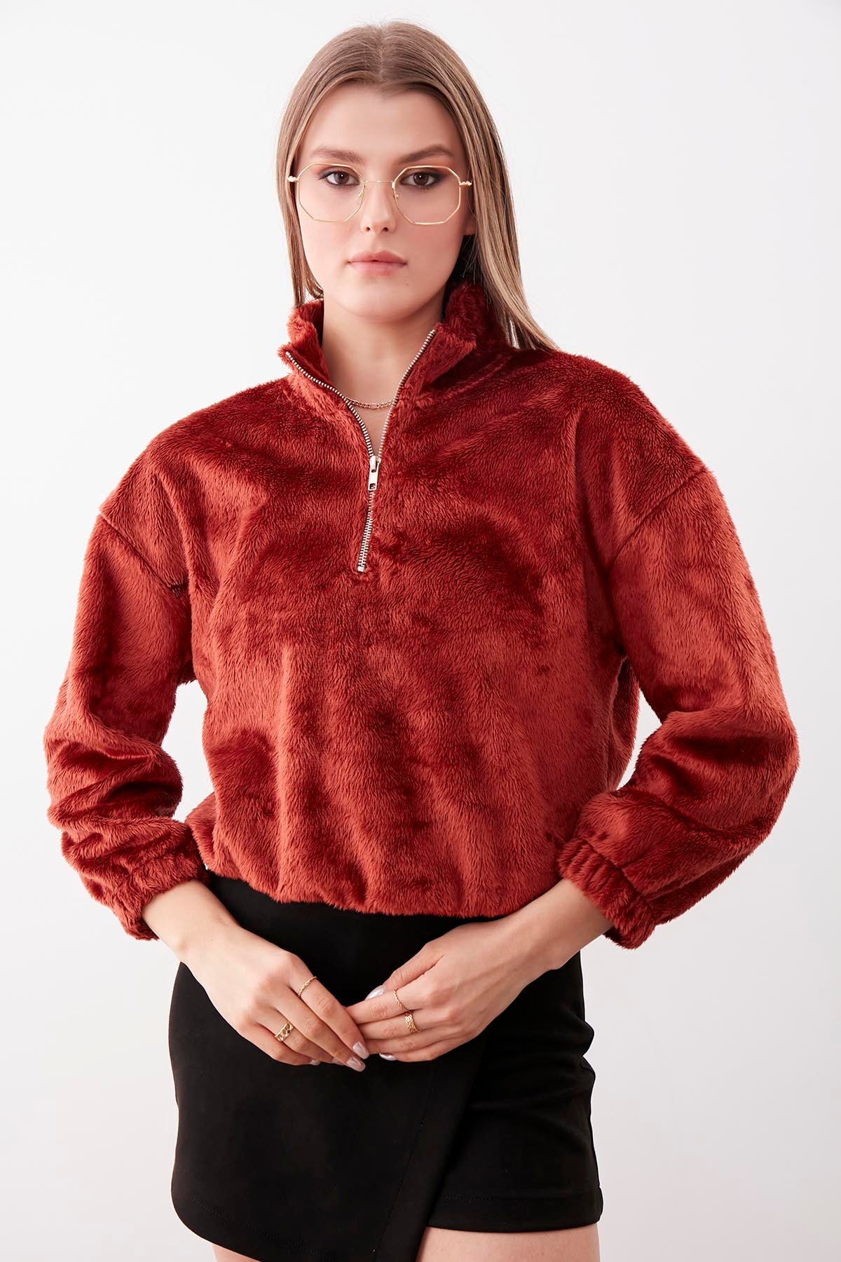 PELUSH SWEAT WITH ZIPPER