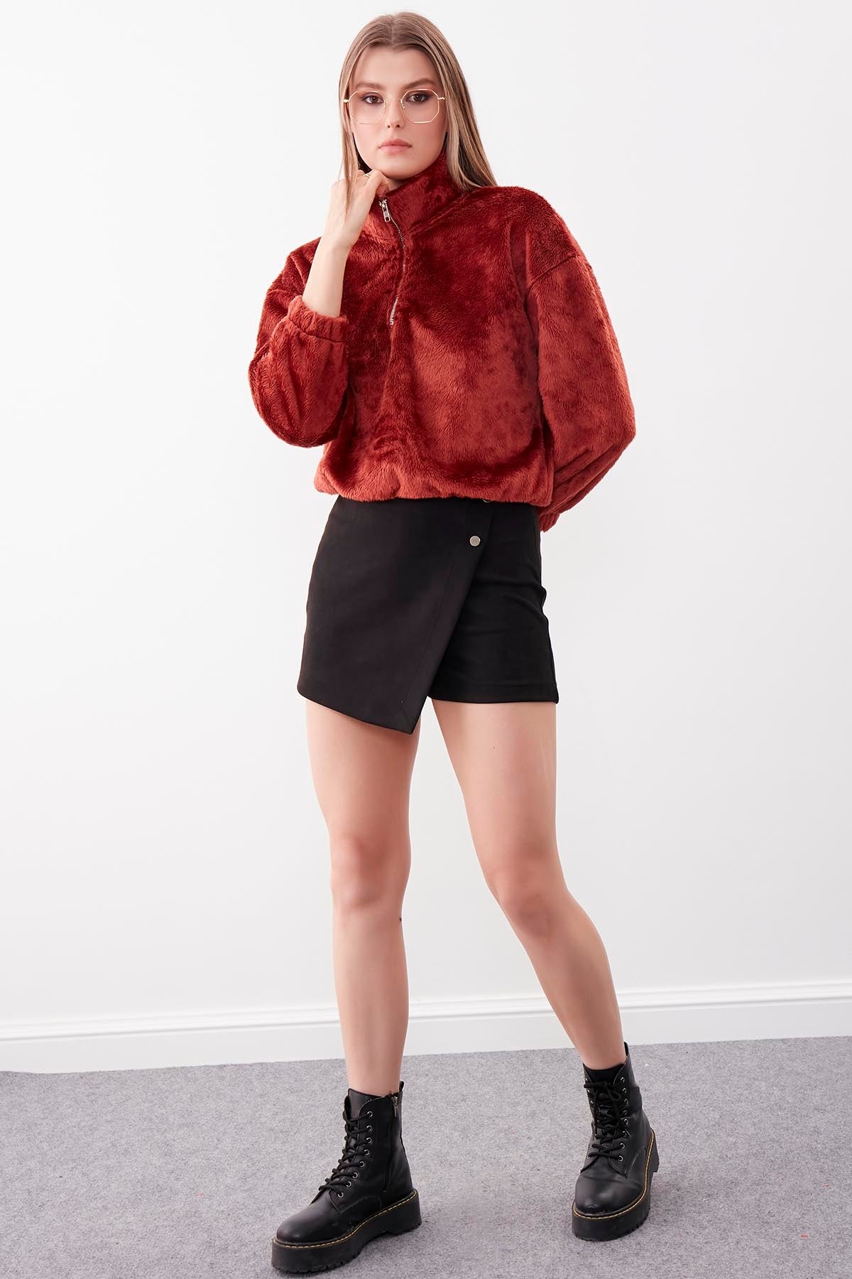 PELUSH SWEAT WITH ZIPPER