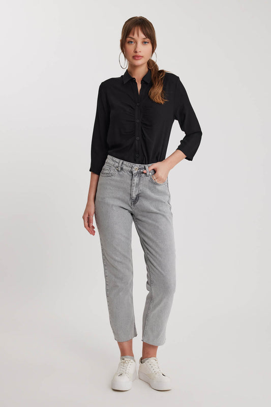 SLIM FIT CROP JEANS