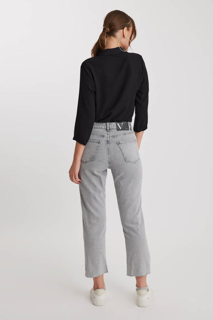 SLIM FIT CROP JEANS