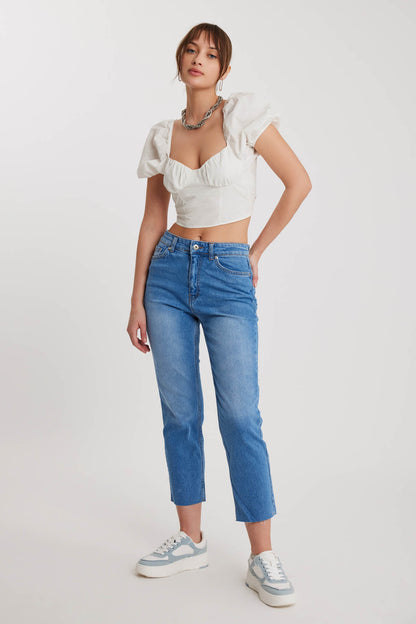 SLIM FIT CROP JEANS
