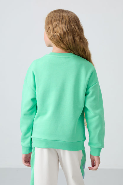 Light Green Cotton Fleece-Lined Soft Textured Oversize Embroidered Girls' Sweatshirt - 75150