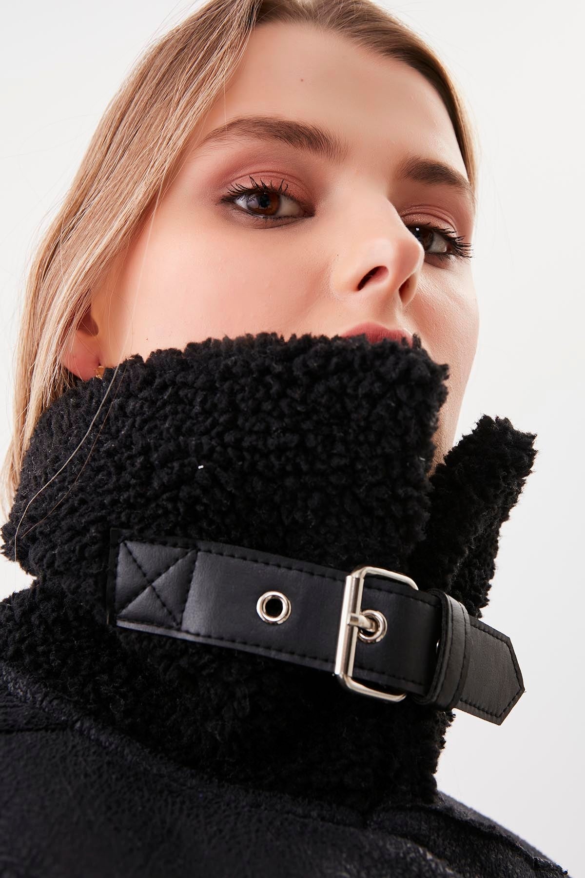 BIKER JACKET WITH FAUX LEATHER COLLAR TIE