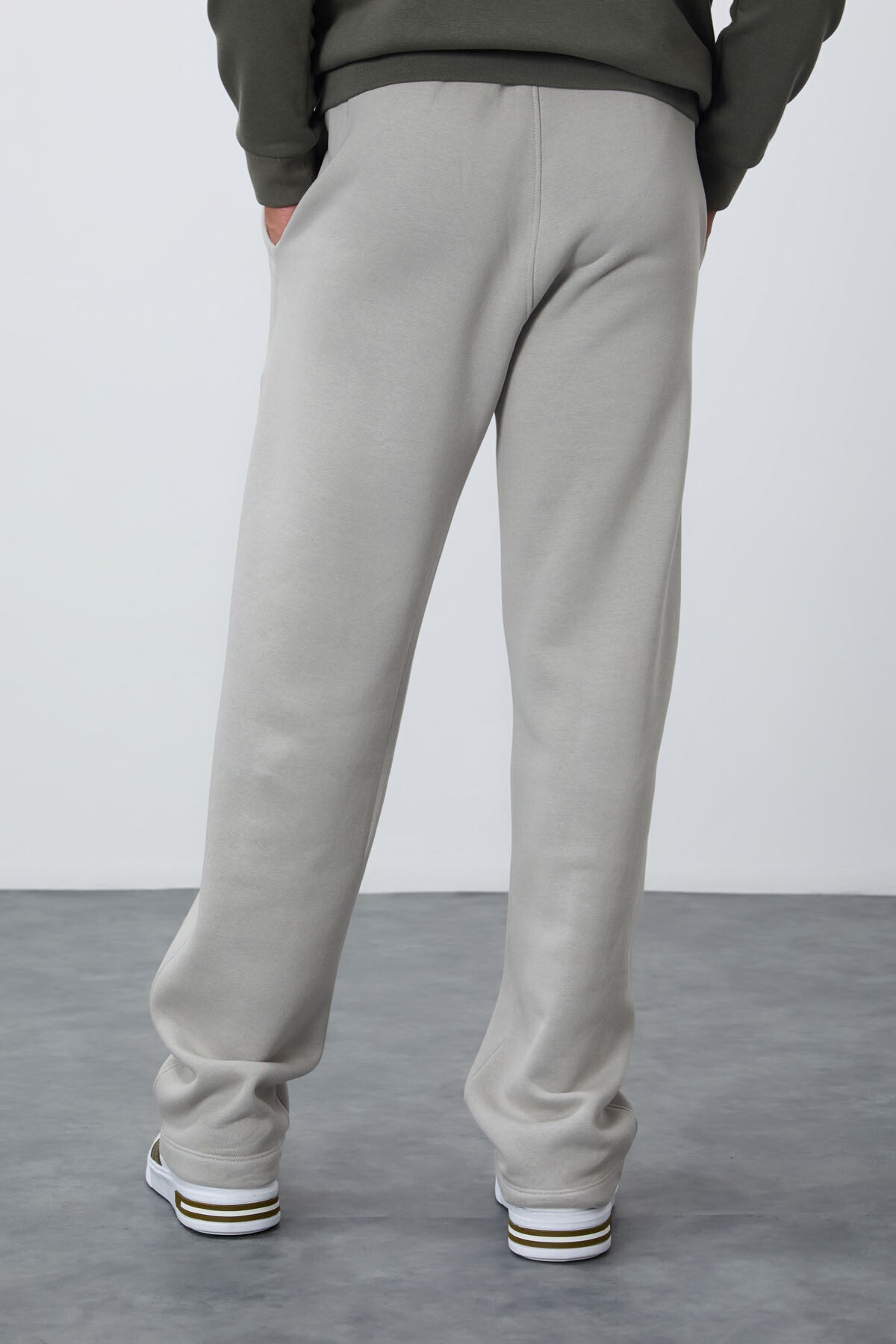 Stone Cotton Thick Fleece-Lined Soft Textured Oversize Embroidered Men's Tracksuit Bottom -82146