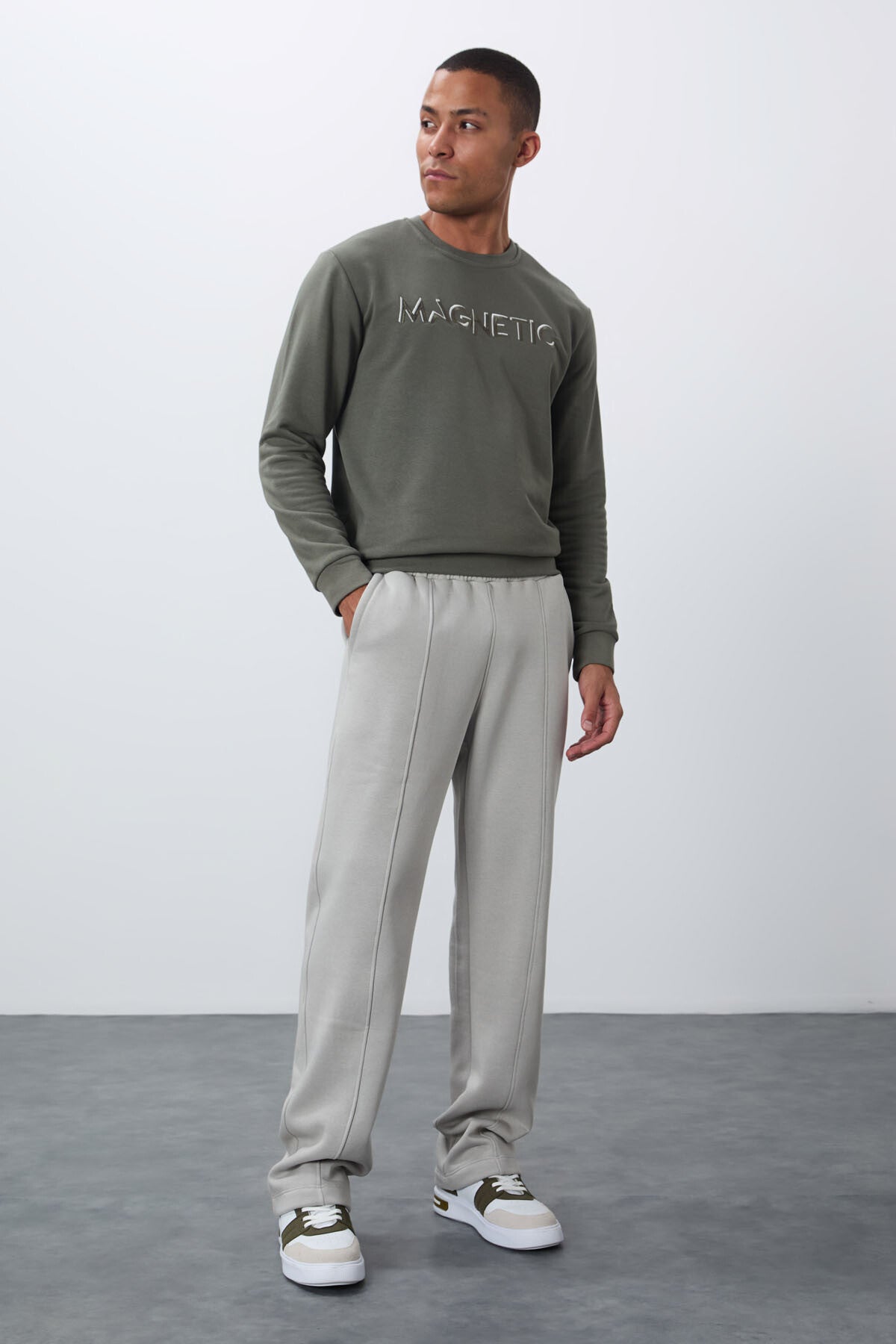 Stone Cotton Thick Fleece-Lined Soft Textured Oversize Embroidered Men's Tracksuit Bottom -82146