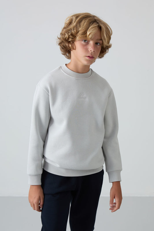 Stone Washed Thick Fleece-Lined Soft Textured Standard Fit Embroidered Boys' Sweatshirt - 11232