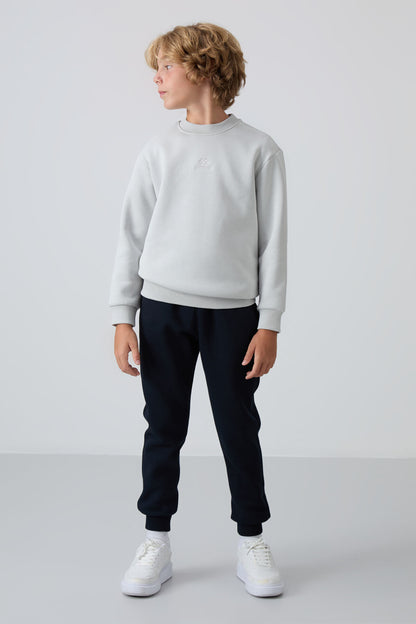 Stone Washed Thick Fleece-Lined Soft Textured Standard Fit Embroidered Boys' Sweatshirt - 11232