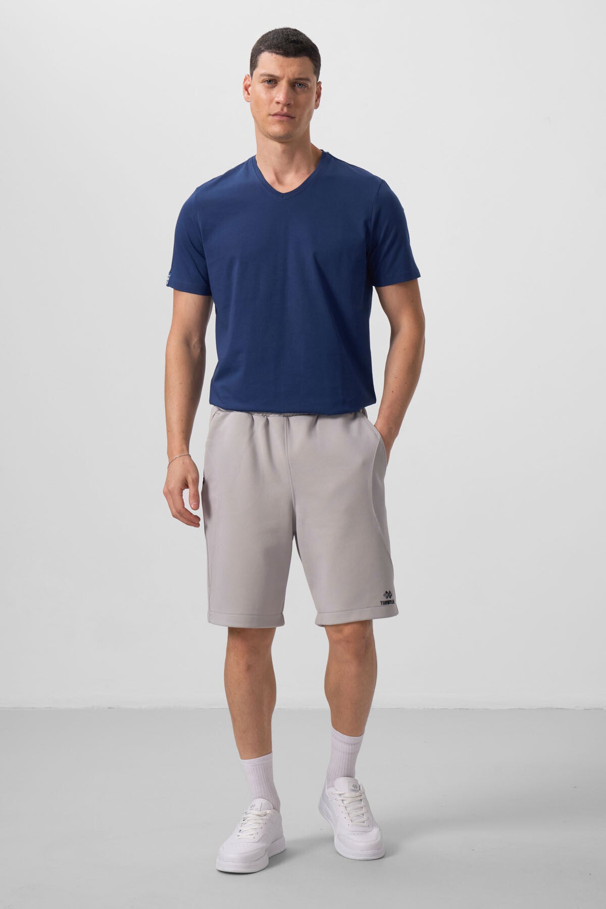 Stone Surface Textured Oversize Men's Shorts - 81288