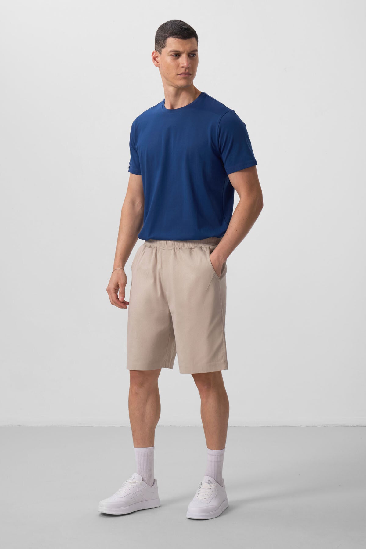 Standard Fit Woven Lightweight Stretch Chino Men's Shorts - 81290
