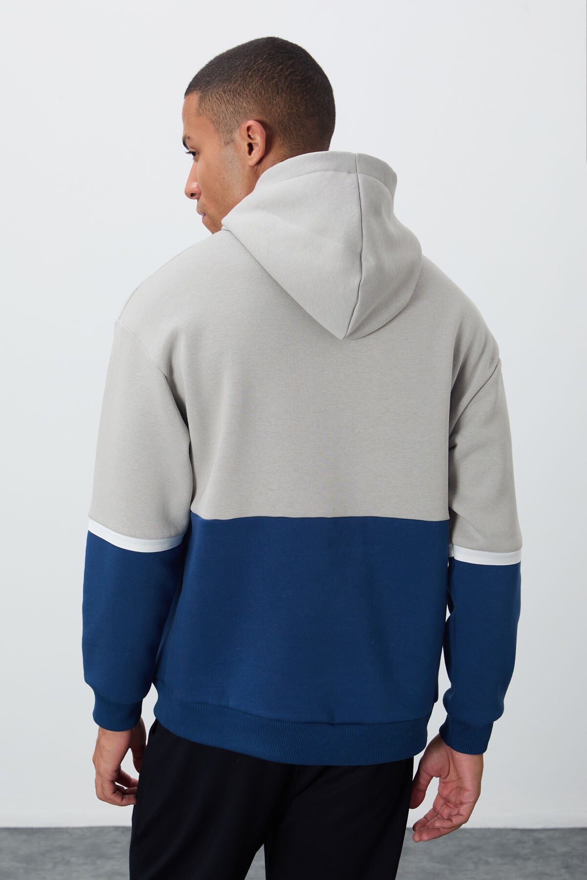 Stone Cotton Thick Fleece-Lined Soft Textured Comfort Fit Embroidered Men's Sweatshirt - 88417