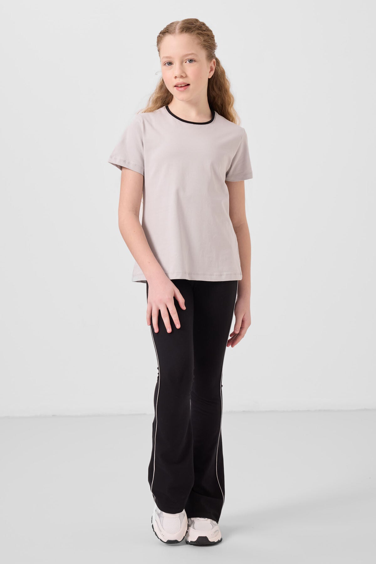 Stone-Black Cotton O Collar Standard Fit Basic Girl Tights Set - 75192