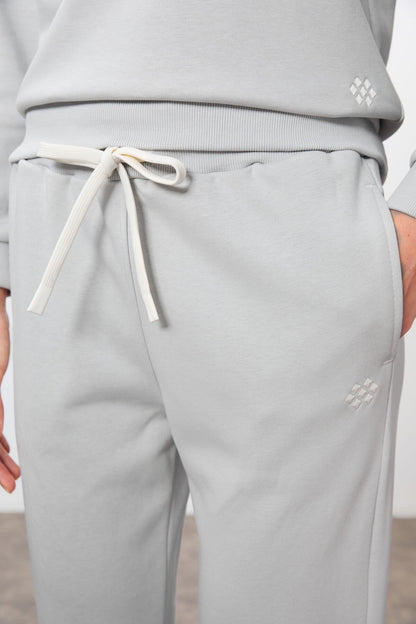 Stone Compact Cotton Thick Smooth Textured O Collar Oversize Fit Women's Tracksuit Set - 95341