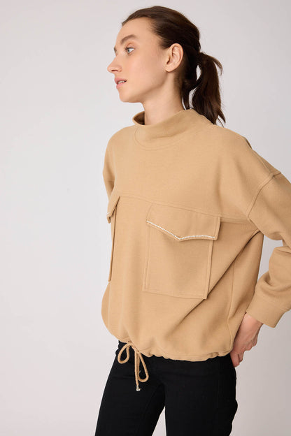 LACED BLOUSE